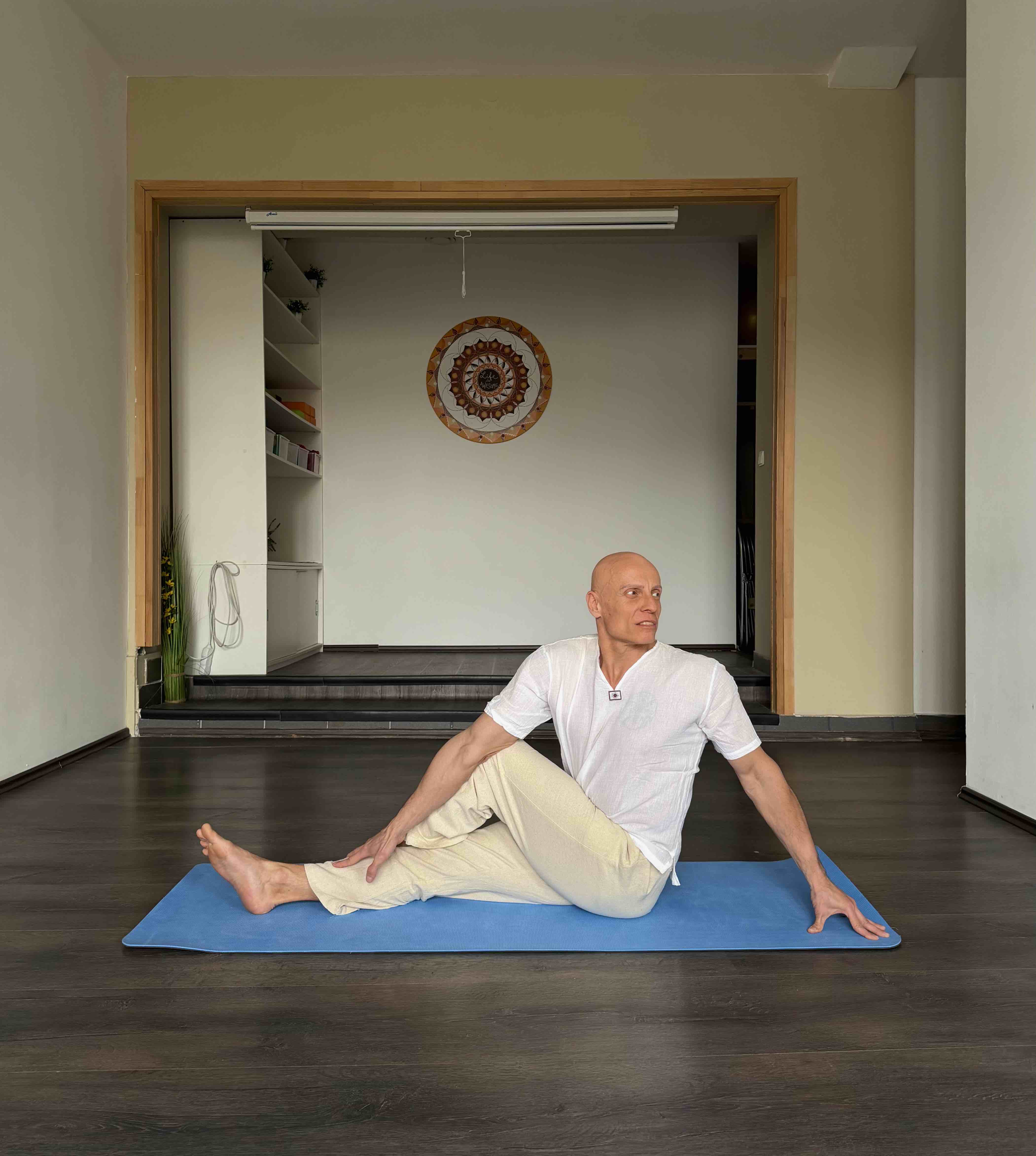 kalendarium / Joga a&nbsp;pilates pro �eny - foto milan 2